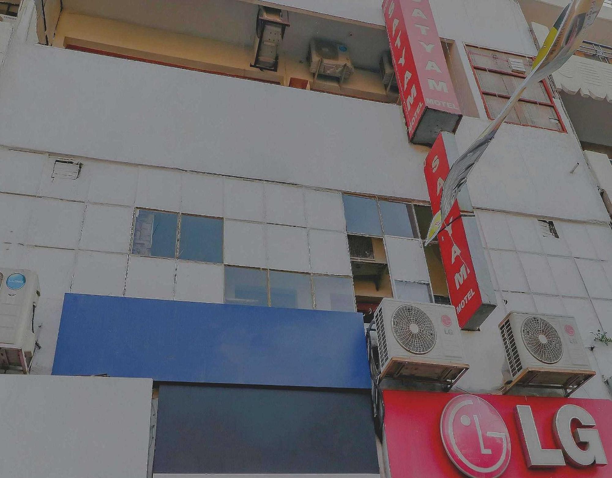 Hotel O Sameer Residency Chandigarh Exterior photo